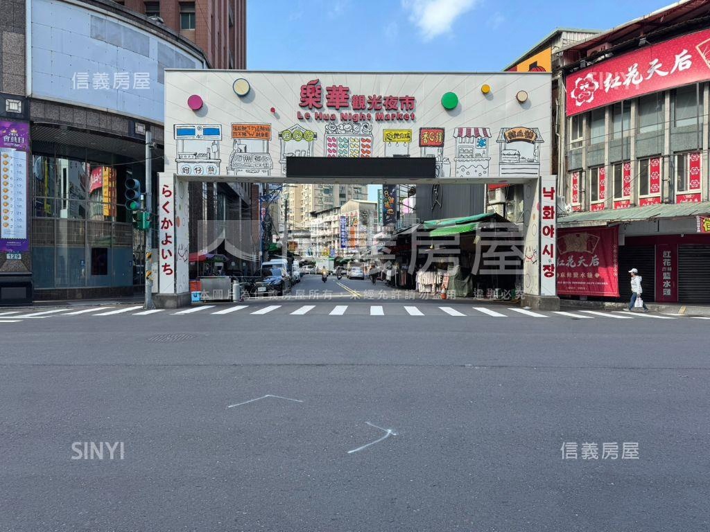 永和市中心大戶電梯四房房屋室內格局與周邊環境