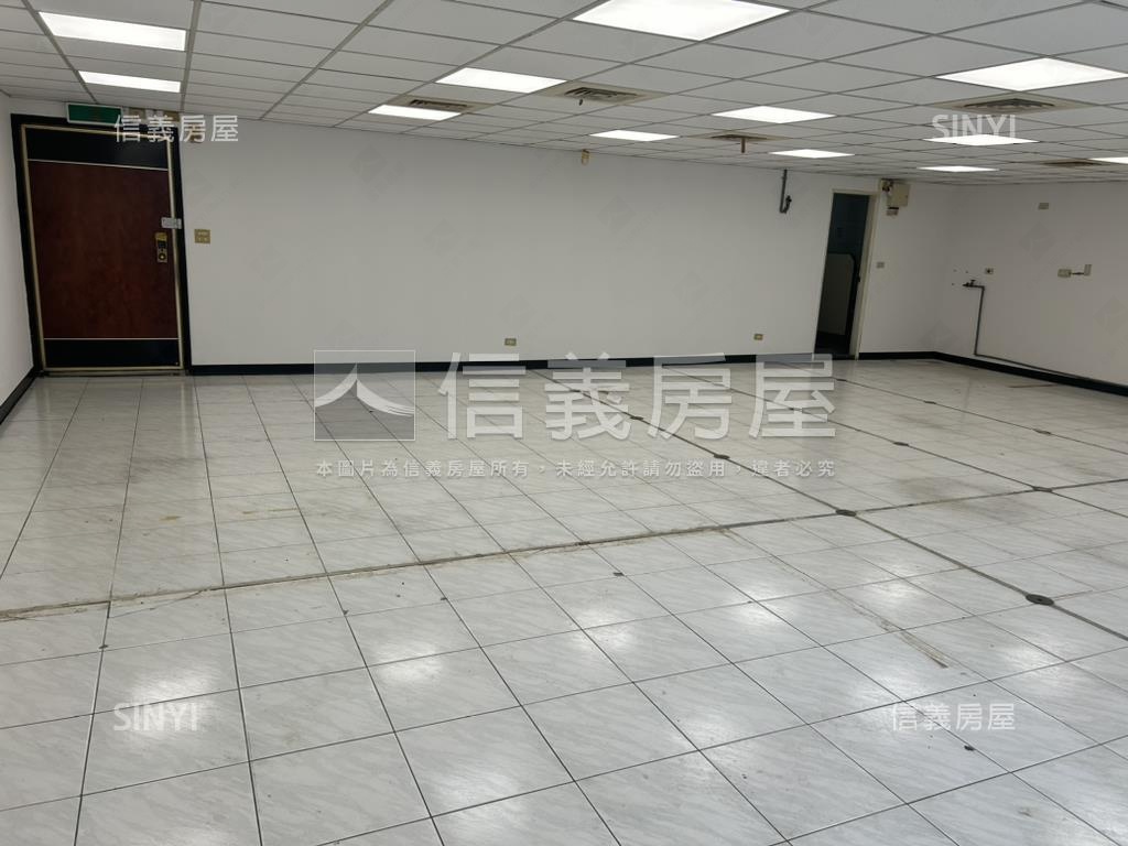 南京復興捷運住辦附車位房屋室內格局與周邊環境