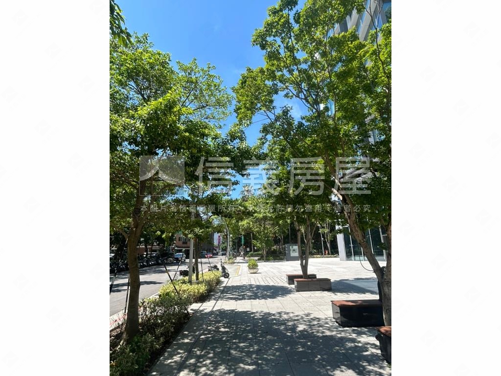 南京復興捷運住辦附車位房屋室內格局與周邊環境