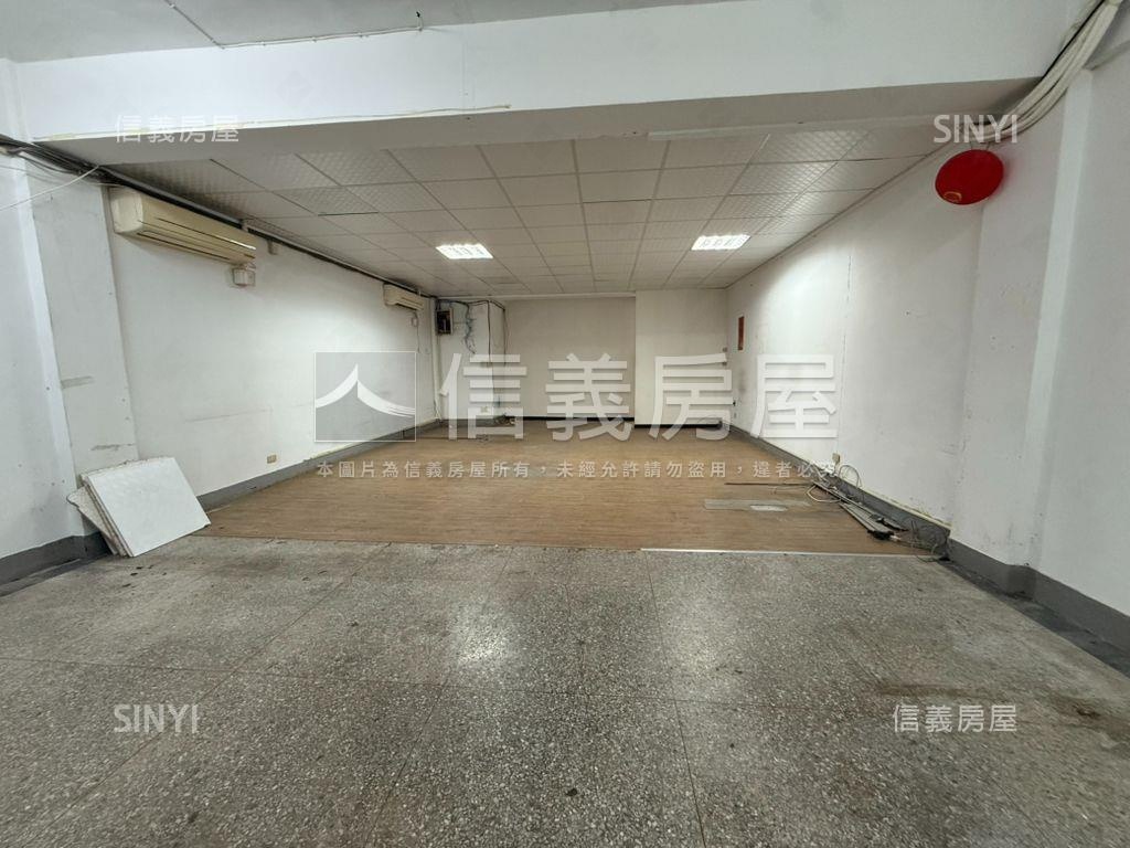 南西圓環商三大面寬店面房屋室內格局與周邊環境