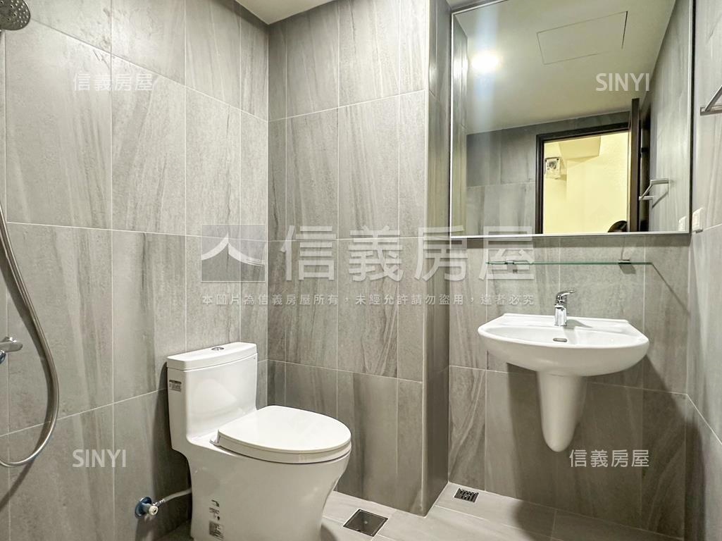 未居住過捷運旁三房平車房屋室內格局與周邊環境