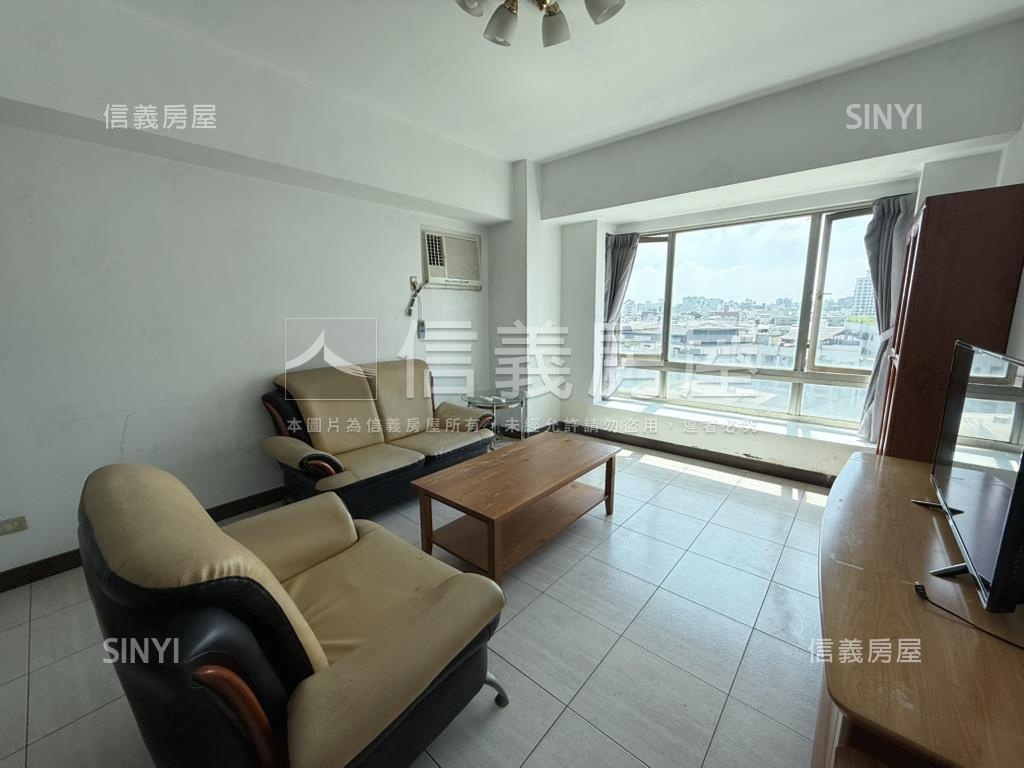 中西區次頂樓三房平車房屋室內格局與周邊環境