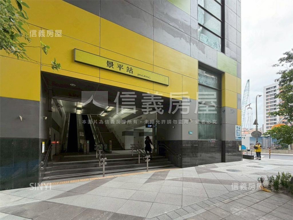 雙捷運公園採光美套房房屋室內格局與周邊環境