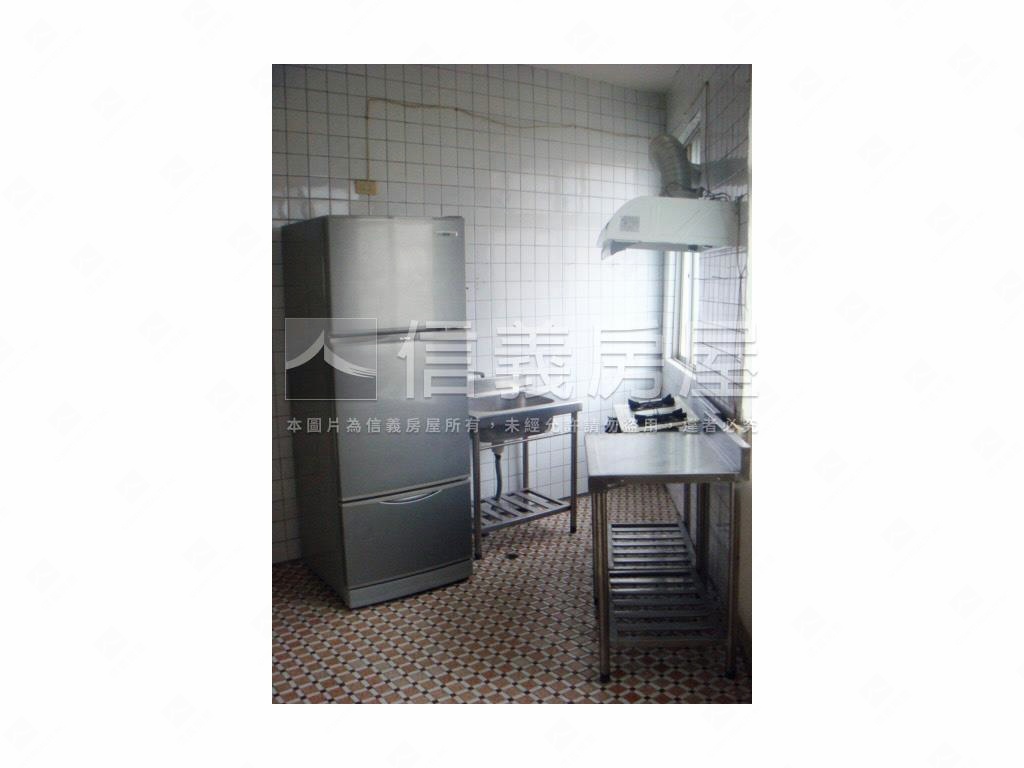 ⭐台科邊間明亮頂加房屋室內格局與周邊環境