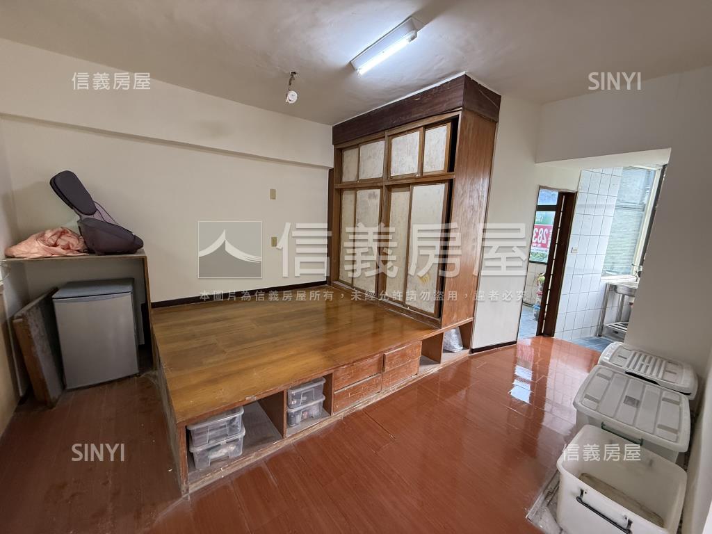 湯泉四季苑景觀宅房屋室內格局與周邊環境