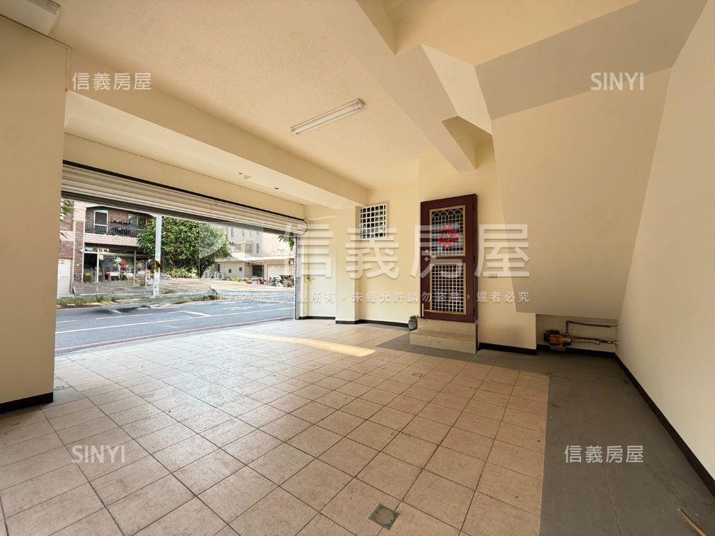 虎尾寮｜藏品邊間雙併車墅房屋室內格局與周邊環境