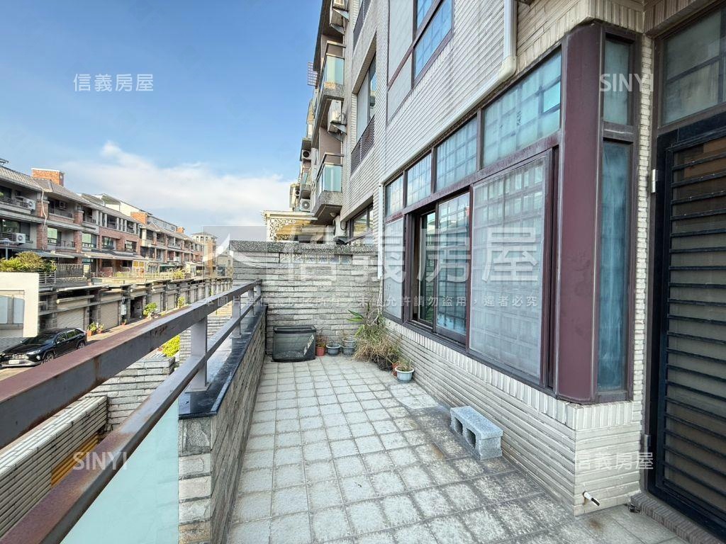 虎尾寮｜藏品邊間雙併車墅房屋室內格局與周邊環境