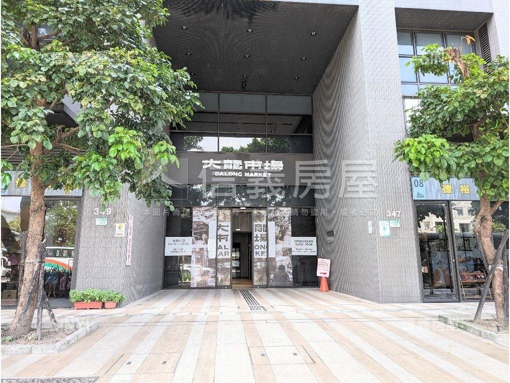 圓山綠水夜市孔廟人潮金店房屋室內格局與周邊環境