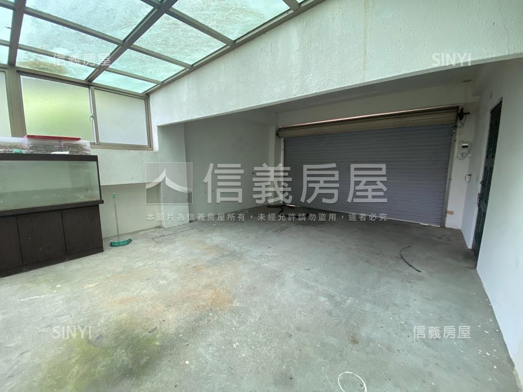 邊間戶～薇納市花園別墅房屋室內格局與周邊環境