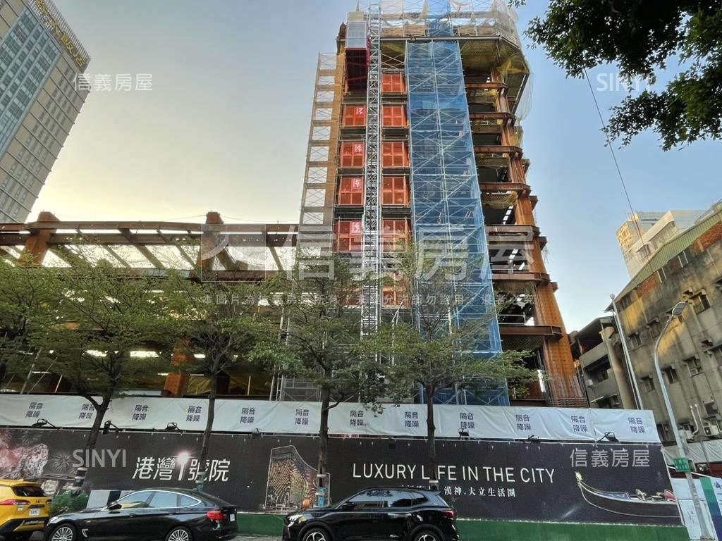 鹽埕｜港灣１號院面愛河戶房屋室內格局與周邊環境