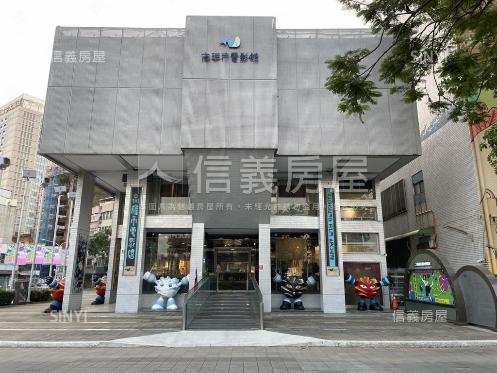 鹽埕｜港灣１號院面愛河戶房屋室內格局與周邊環境