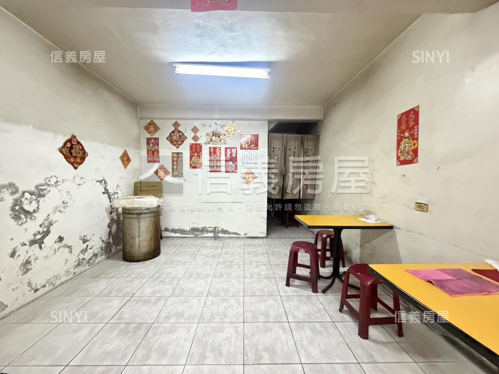 專◆大地坪邊間臨路透店房屋室內格局與周邊環境