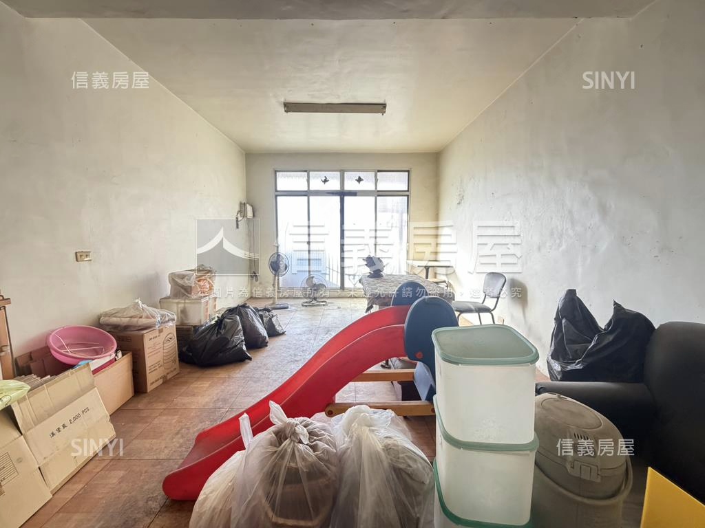 專◆大地坪邊間臨路透店房屋室內格局與周邊環境