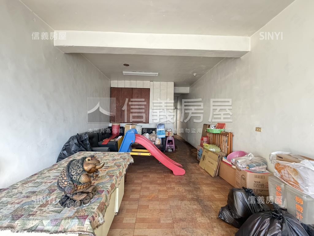 專◆大地坪邊間臨路透店房屋室內格局與周邊環境