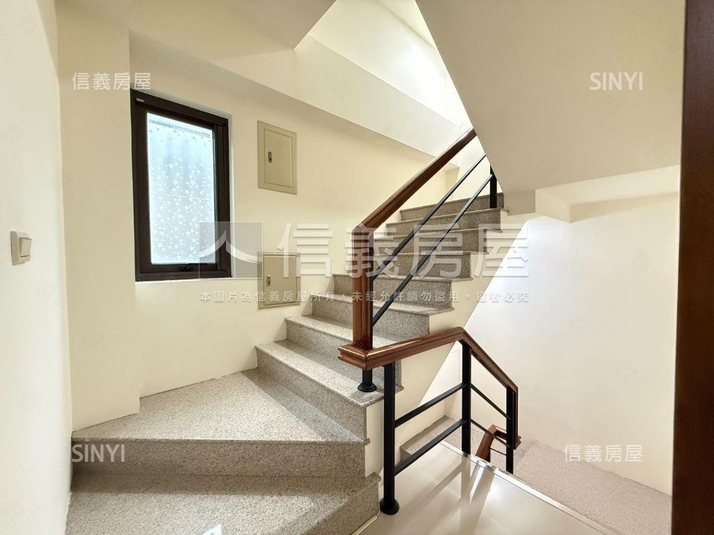 水與樹－客運園區美透天房屋室內格局與周邊環境