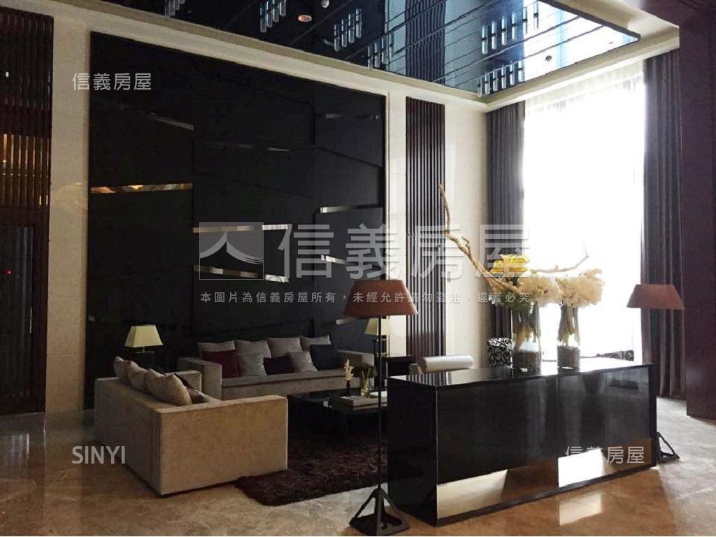 品藏夢想市２樓房屋室內格局與周邊環境