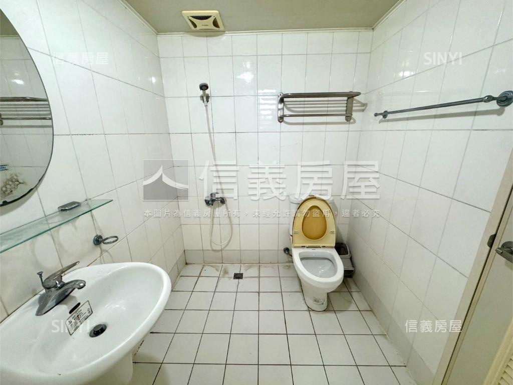★大英國雙陽台套房★房屋室內格局與周邊環境