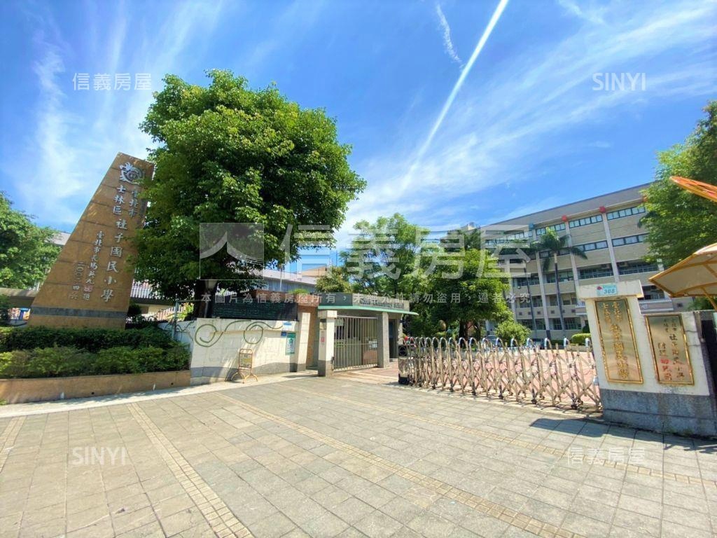 社子國小旁黃金角地房屋室內格局與周邊環境