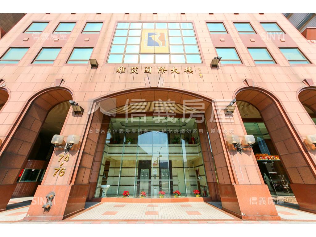 頂埔捷運方正電梯三房房屋室內格局與周邊環境