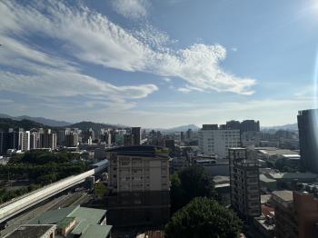 雅筑國際大樓－頂埔ＭＲＴ