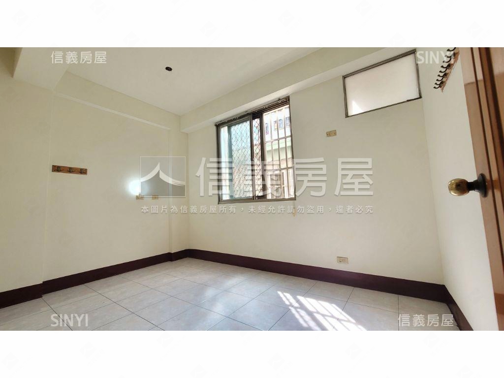 西屯逢甲美透天房屋室內格局與周邊環境