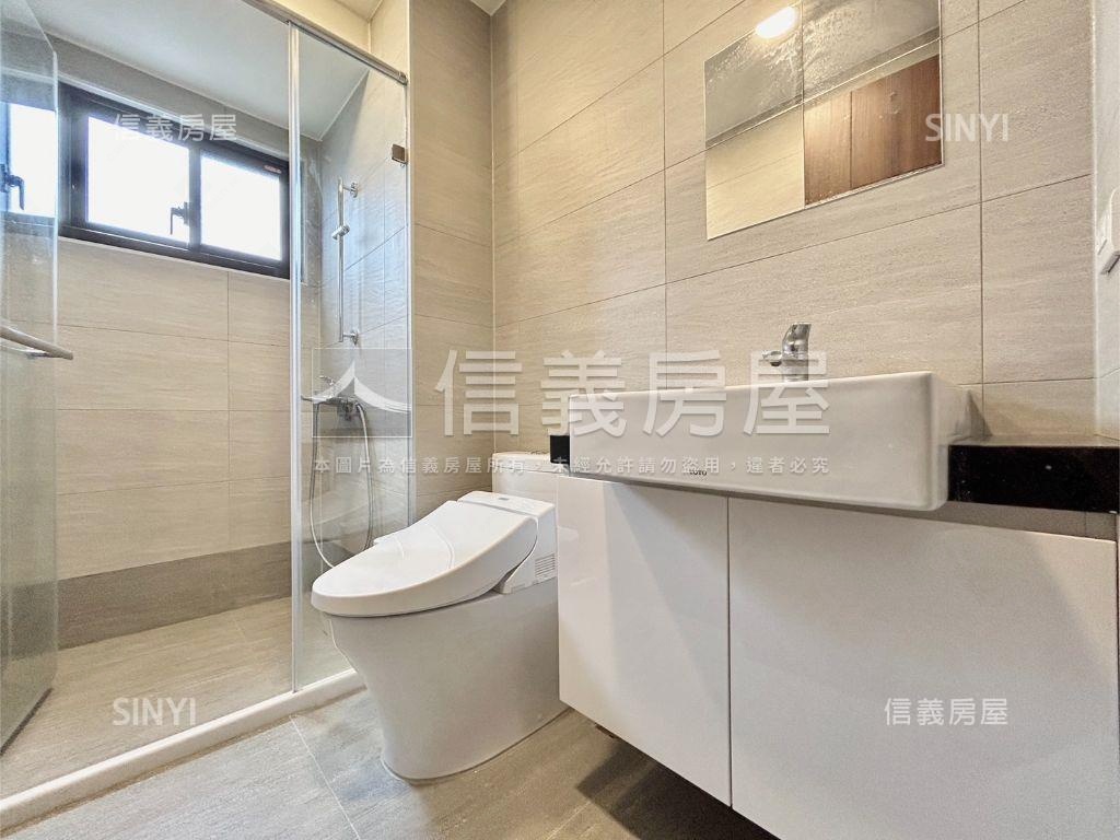市區竹慶電梯三房房屋室內格局與周邊環境