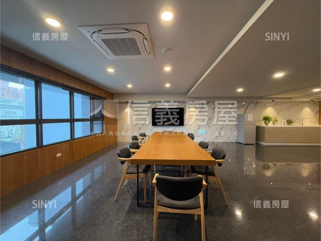 市區竹慶電梯三房房屋室內格局與周邊環境