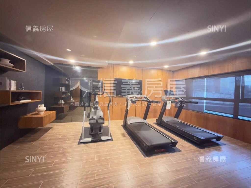 市區竹慶電梯三房房屋室內格局與周邊環境