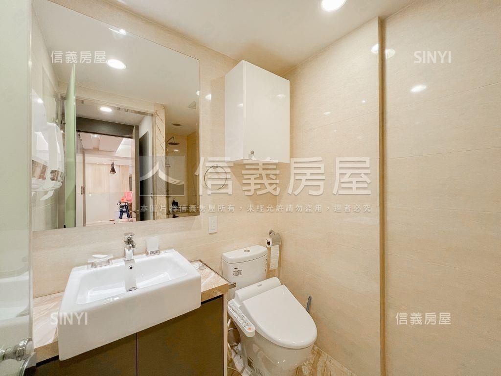 鄉林皇居後棟裝潢樹梢戶房屋室內格局與周邊環境