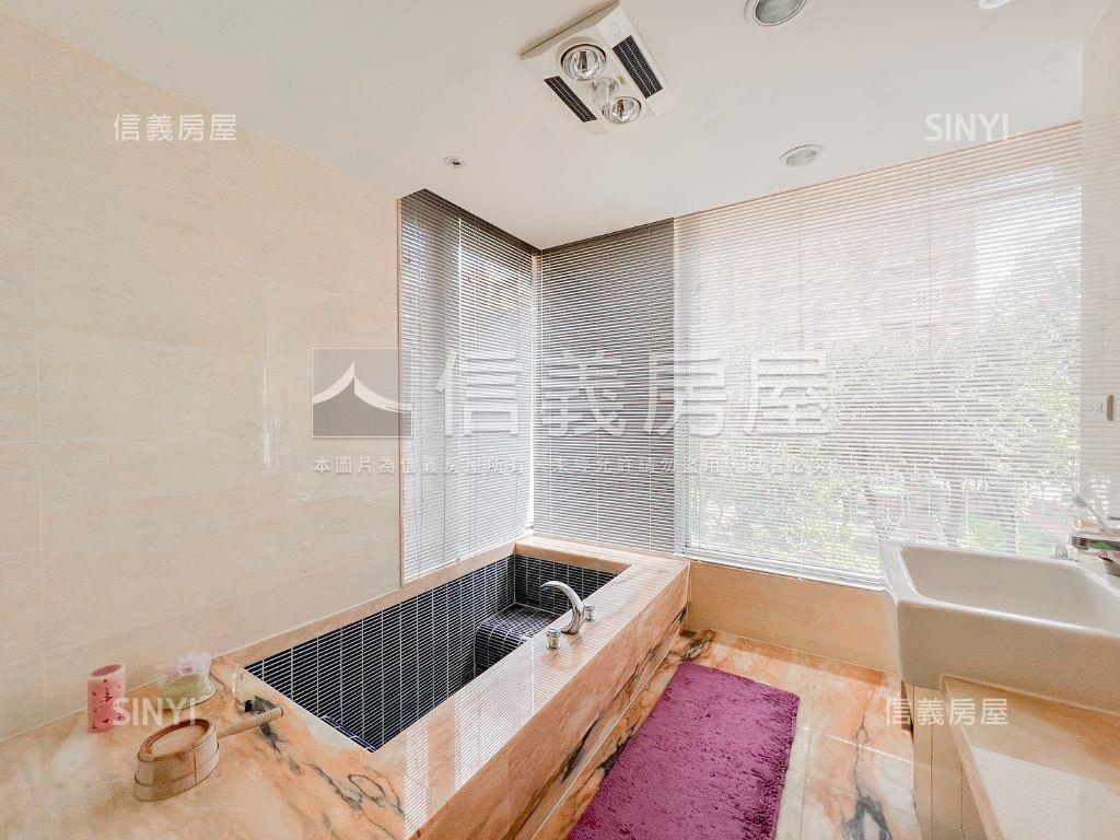 鄉林皇居後棟裝潢樹梢戶房屋室內格局與周邊環境