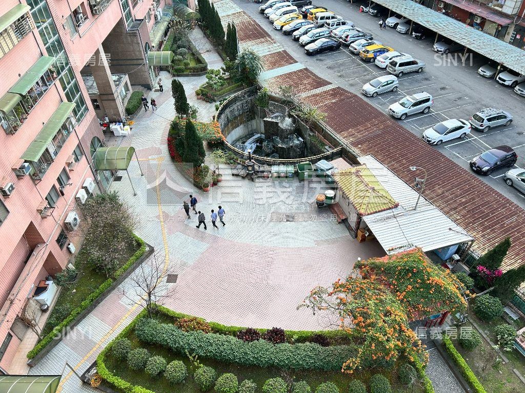 稀有釋出萬象華都遠眺三房房屋室內格局與周邊環境