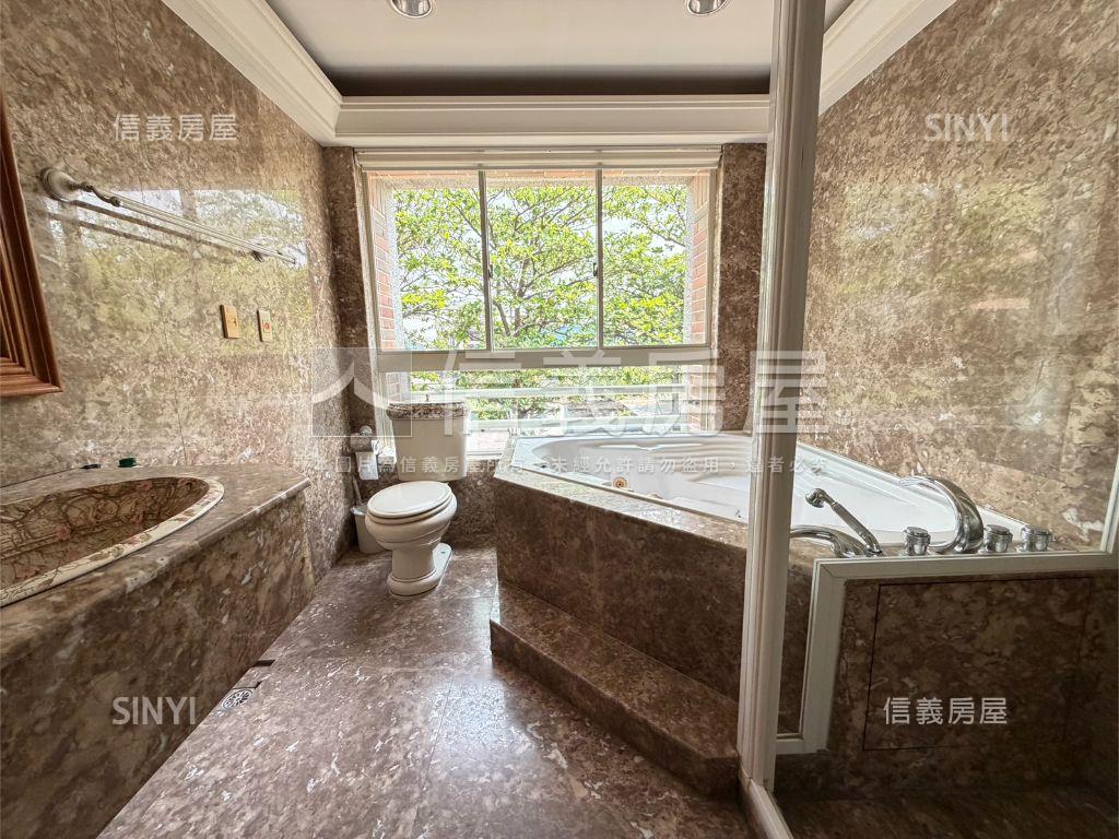 近澄清湖庭院質感車墅房屋室內格局與周邊環境