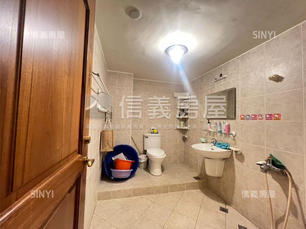 近澄清湖庭院質感車墅房屋室內格局與周邊環境