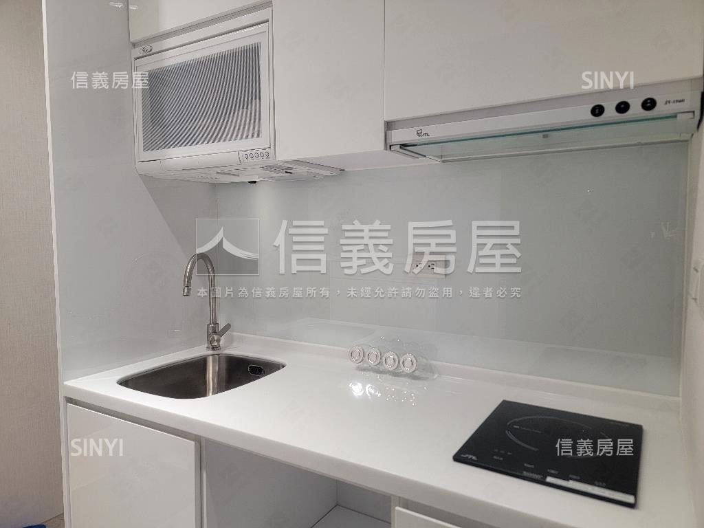 民生圓環首購極美低總價房屋室內格局與周邊環境