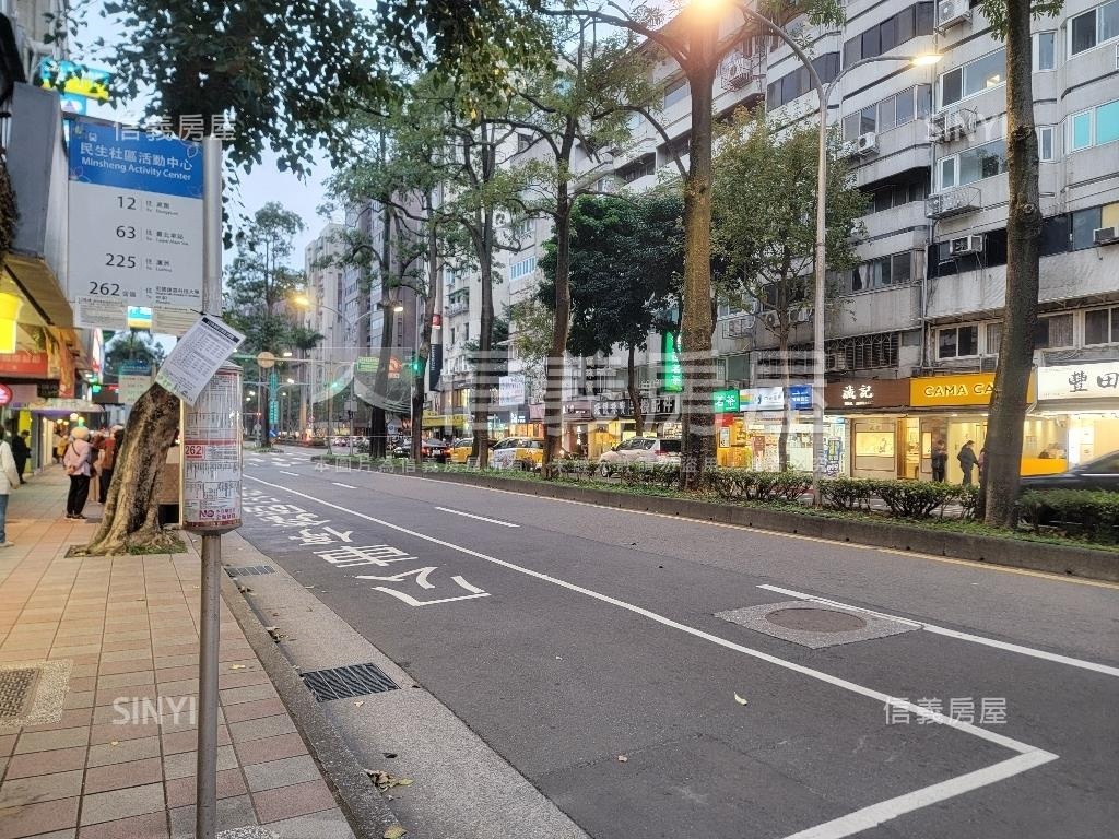 民生圓環首購極美低總價房屋室內格局與周邊環境