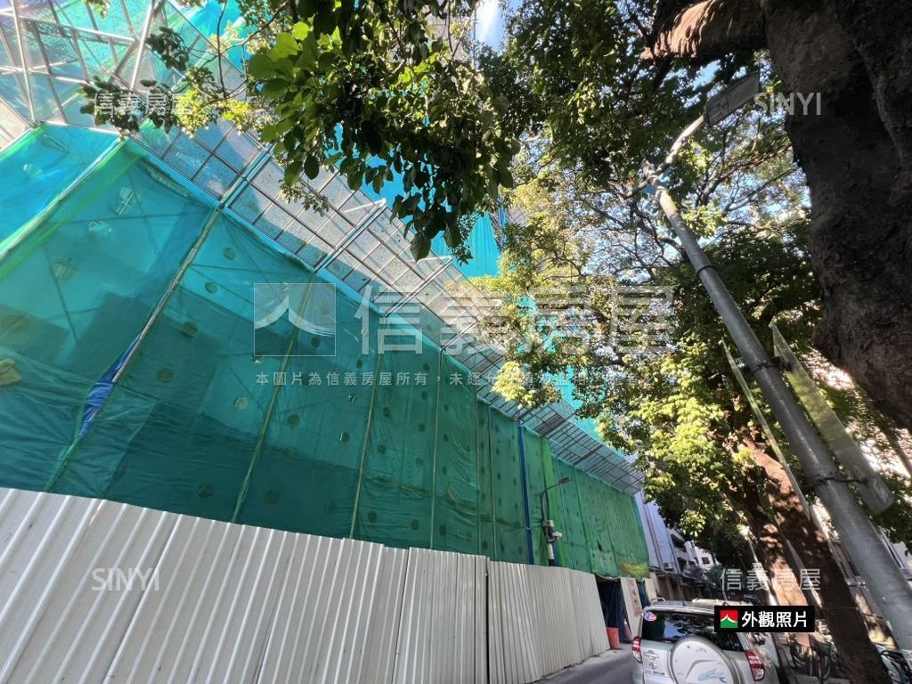 專任龍門台大學府管理邊間房屋室內格局與周邊環境