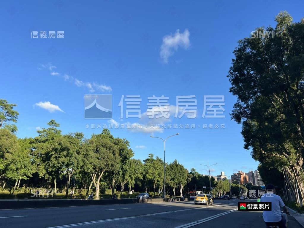 專任龍門台大學府管理邊間房屋室內格局與周邊環境