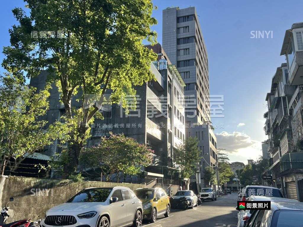專任龍門台大學府管理邊間房屋室內格局與周邊環境