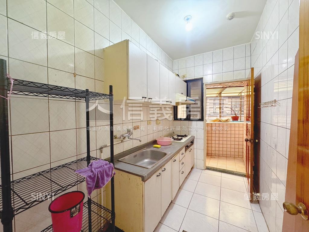 價值連城．電梯三房房屋室內格局與周邊環境