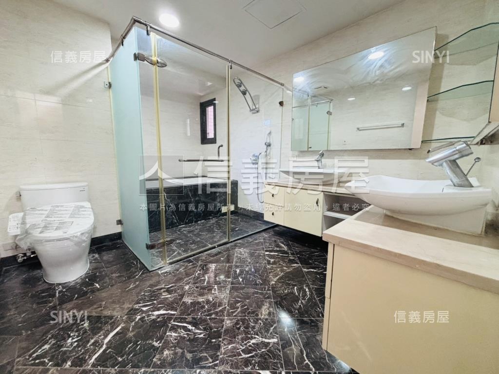 富韻高樓景觀雙主臥雙平車房屋室內格局與周邊環境