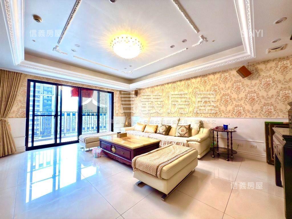 天青邊間四房附雙車位房屋室內格局與周邊環境