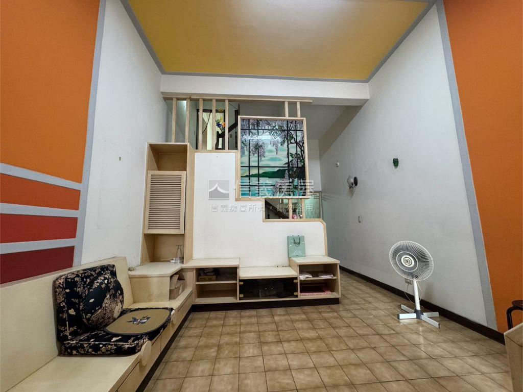 極品✿低總價臨活路透天房屋室內格局與周邊環境