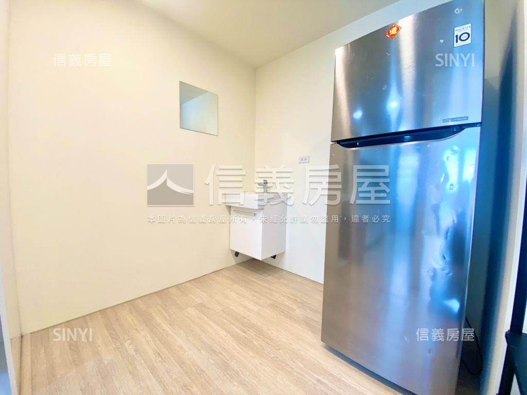 美麗再興高樓景觀三房車位房屋室內格局與周邊環境