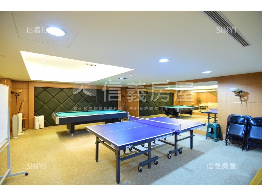 美麗再興高樓景觀三房車位房屋室內格局與周邊環境