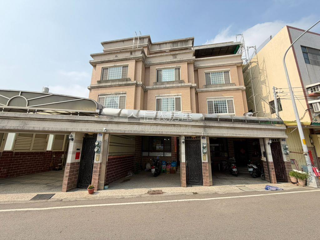稀有釋出朝南有車庫別墅房屋室內格局與周邊環境