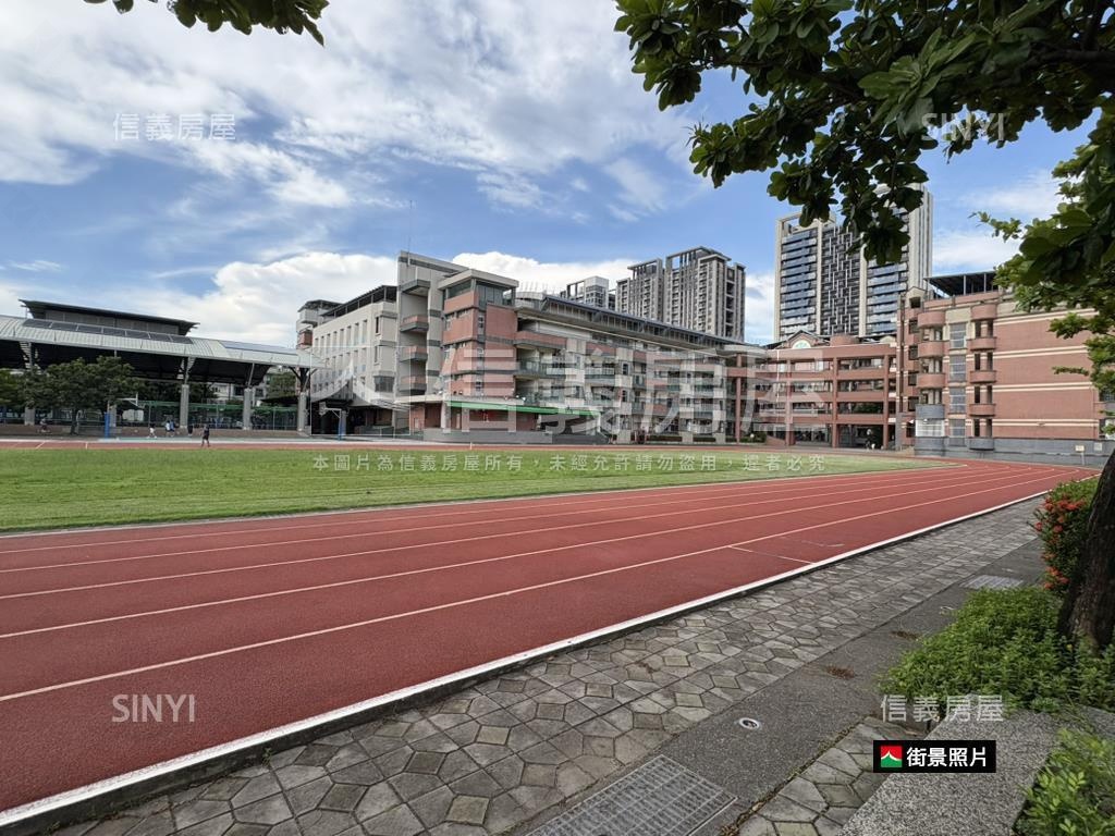 鄭仔寮面球場面寬方正土地房屋室內格局與周邊環境