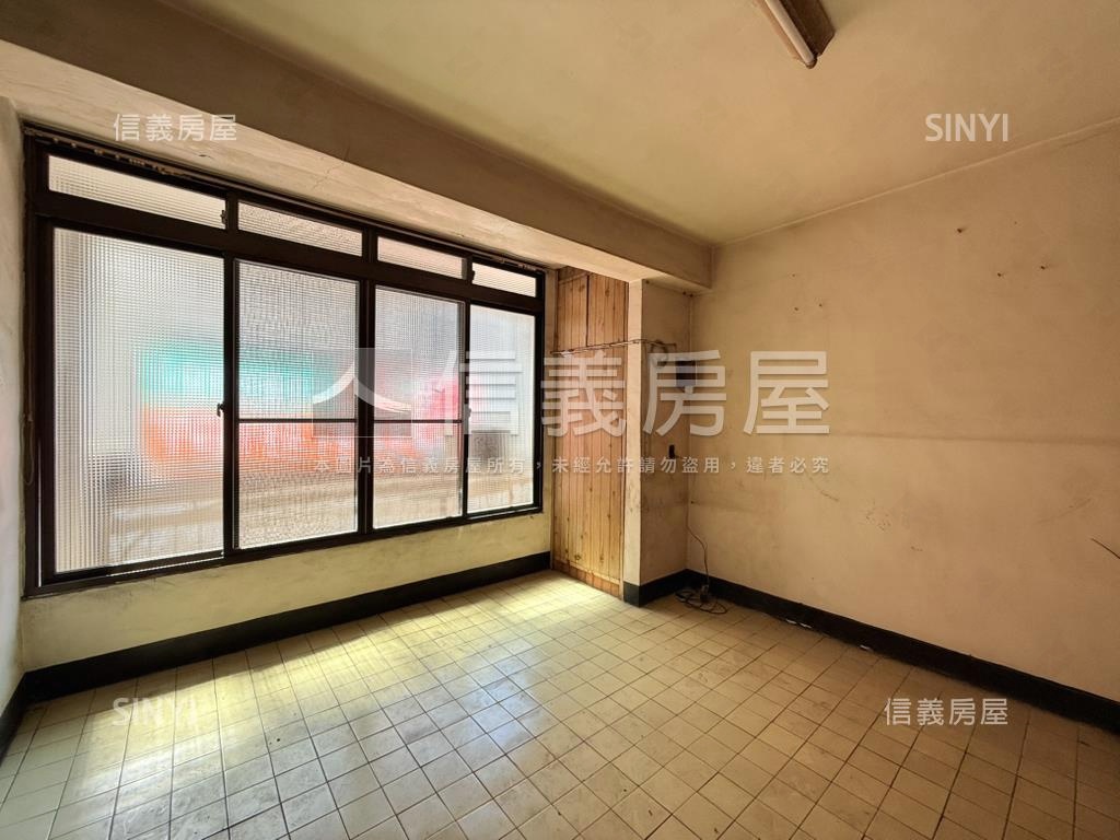 水湳起飛｜低總價活路透天房屋室內格局與周邊環境