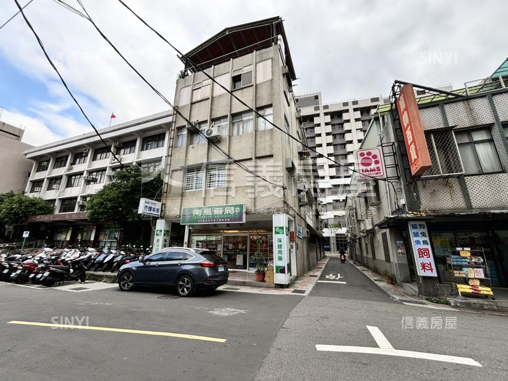 華榮市場邊間大透天房屋室內格局與周邊環境