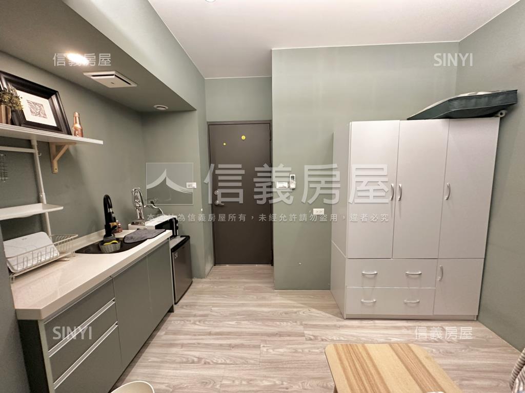 近中山國小站精美三房房屋室內格局與周邊環境