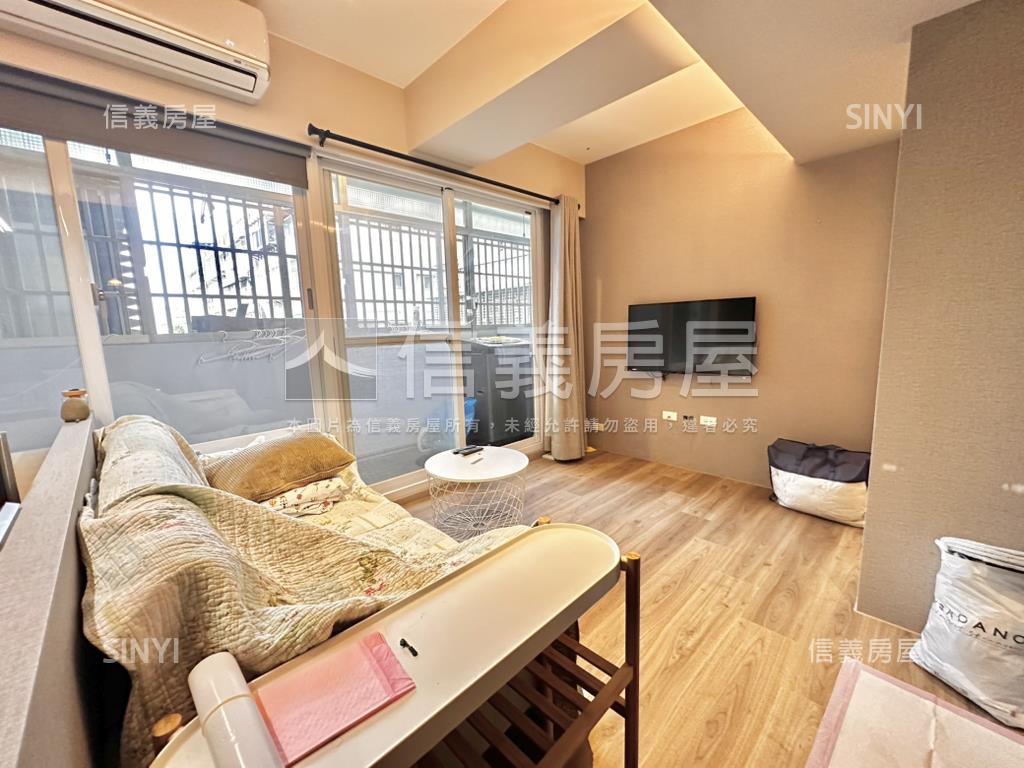 近中山國小站精美三房房屋室內格局與周邊環境